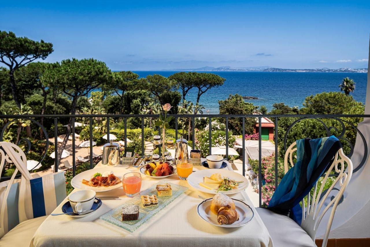 Excelsior Belvedere Hotel & Spa 伊斯基亚 外观 照片
